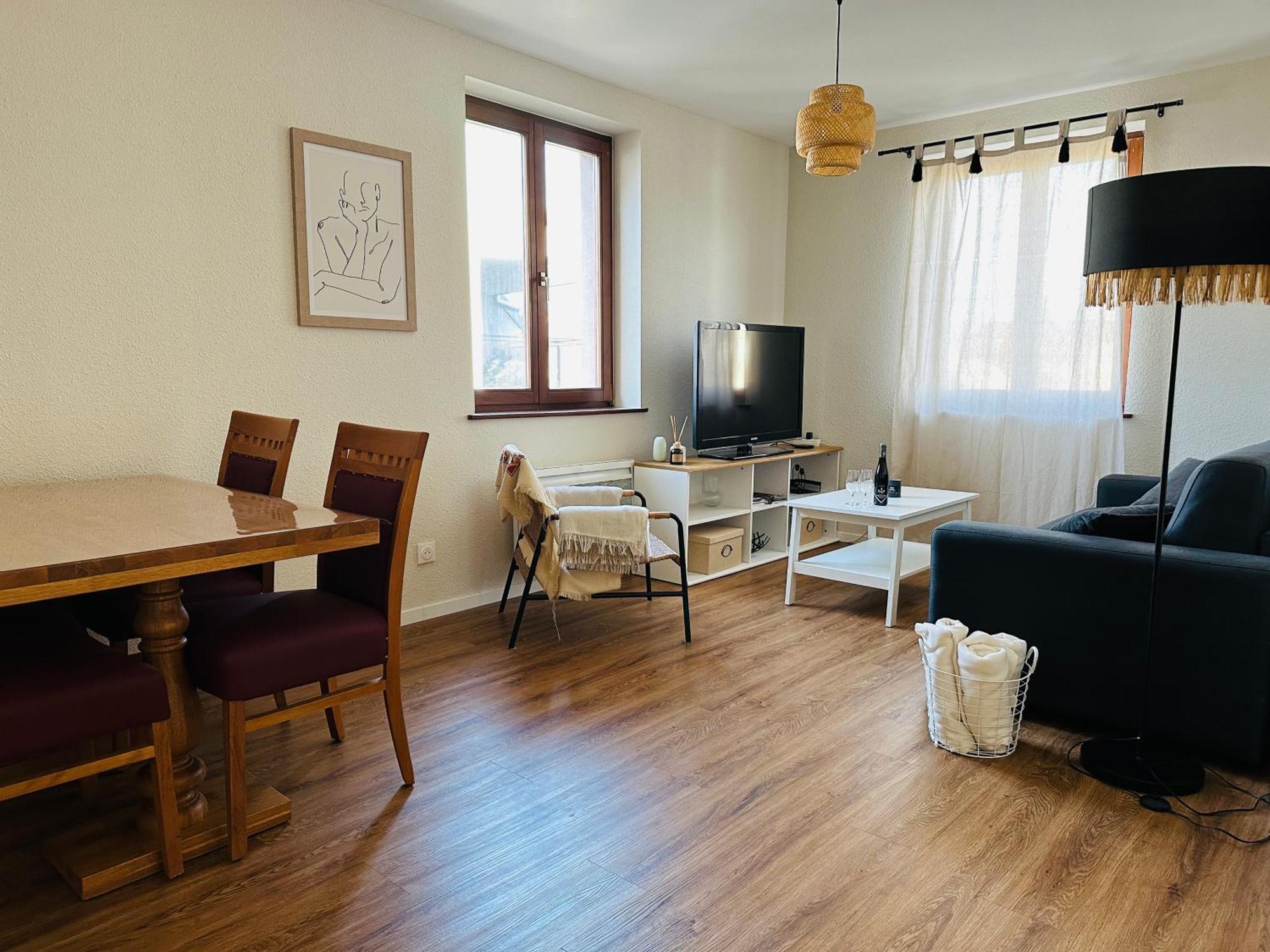 Charmant Appartement 2 Pieces أوستا المظهر الخارجي الصورة